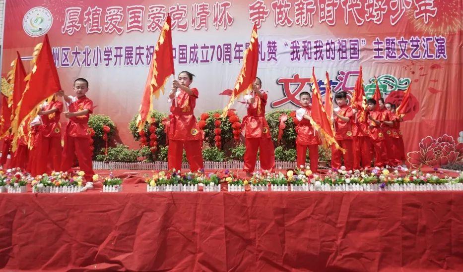 室内比较干燥，应该养什么花增加湿度游戏画面